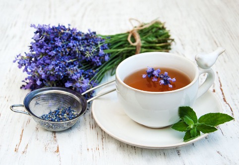 Le 12 migliori ricette di tè freddo per l'estate - Tè verde alla lavanda
